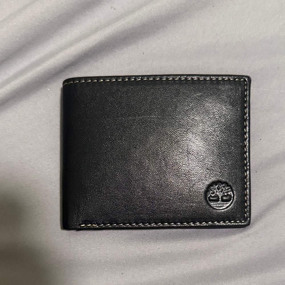 Timberland Classic Black Leather Card Holder